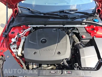 2019 Volvo S60 T6 Momentum - miniatura 25