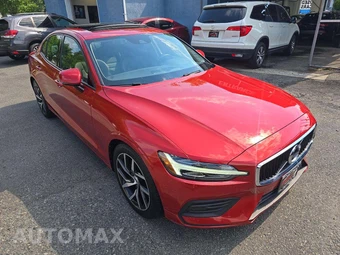 2019 Volvo S60 T6 Momentum - miniatura 4