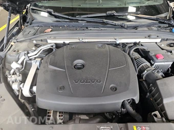 2019 Volvo S60 T6 R-Design – miniatura 15