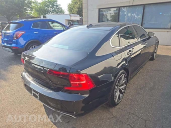 2019 Volvo S90 T5 Momentum - miniatura 3
