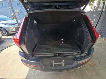 2019 Volvo XC40 T4 Inscription - miniatura 11
