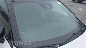2019 Volvo XC40 T4 R-Design – miniatura 20