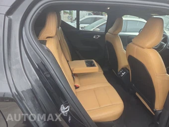 2019 Volvo XC40 T5 Inscription - miniatura 10
