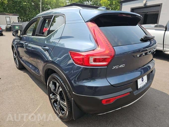 2019 Volvo XC40 T5 Inscription - miniatura 2