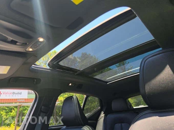 2019 Volvo XC40 T5 Momentum - miniatura 11