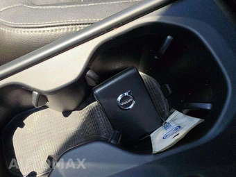 2019 Volvo XC40 T5 Momentum - miniatura 8