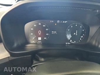 2019 Volvo XC40 T5 Momentum - miniatura 12