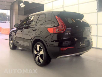 2019 Volvo XC40 T5 Momentum - miniatura 6