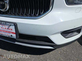 2019 Volvo XC40 T5 Momentum – miniatura 22