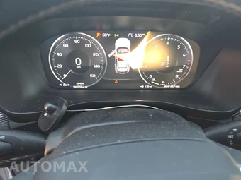 2019 Volvo XC40 T5 R-Design – miniatura 12