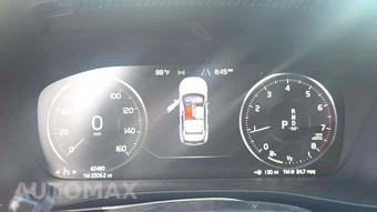 2019 Volvo XC40 T5 R-Design – miniatura 18