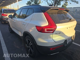 2019 Volvo XC40 T5 R-Design – miniatura 6