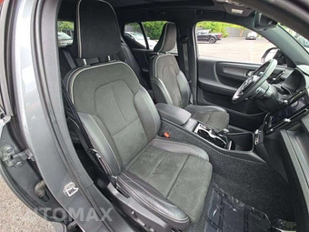 2019 Volvo XC40 T5 R-Design – miniatura 18