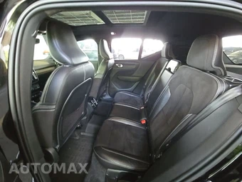 2019 Volvo XC40 T5 R-Design - miniatura 10