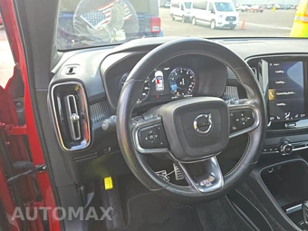 2019 Volvo XC40 T5 R-Design – miniatura 10