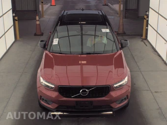 2019 Volvo XC40 T5 R-Design – miniatura 2