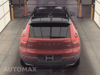 2019 Volvo XC40 T5 R-Design – miniatura 5