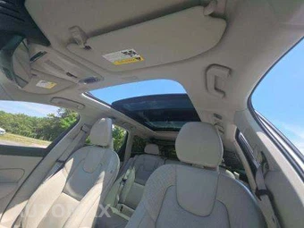 2019 Volvo XC60 Plug-In Hybrid T8 Inscription - miniatura 12