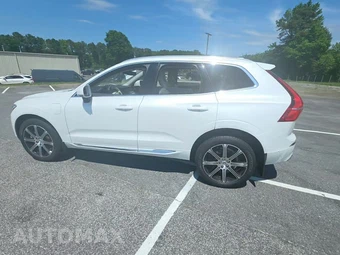 2019 Volvo XC60 Plug-In Hybrid T8 Inscription - miniatura 3