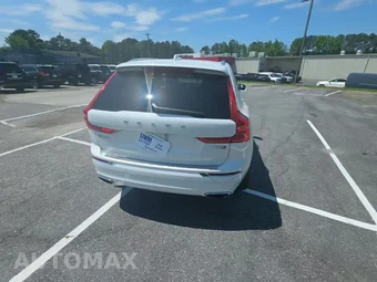 2019 Volvo XC60 Plug-In Hybrid T8 Inscription - miniatura 4