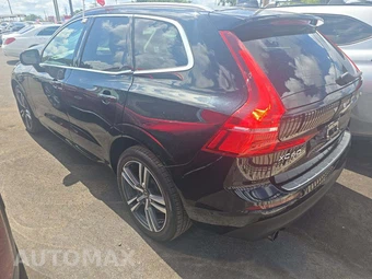 2019 Volvo XC60 T5 Momentum – miniatura 2