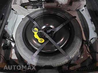 2019 Volvo XC60 T5 Momentum – miniatura 7