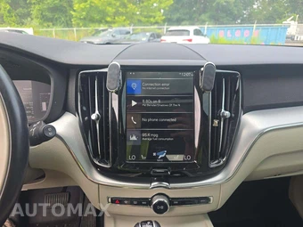 2019 Volvo XC60 T5 Momentum - miniatura 7
