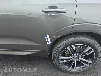 2019 Volvo XC60 T5 Momentum – miniatura 21