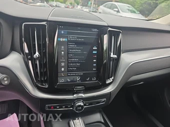 2019 Volvo XC60 T5 Momentum – miniatura 24