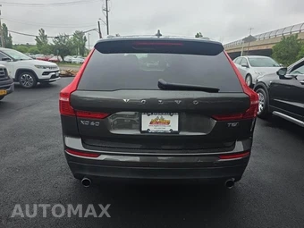 2019 Volvo XC60 T5 Momentum – miniatura 5