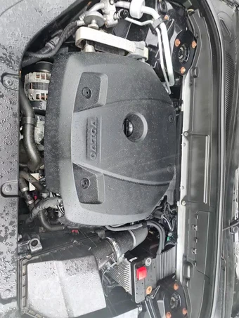 2019 Volvo XC60 T5 Momentum – miniatura 22