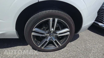 2019 Volvo XC60 T6 Momentum – miniatura 20