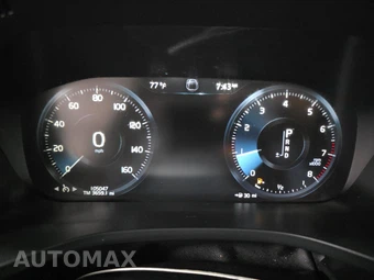 2019 Volvo XC60 T6 Momentum – miniatura 12