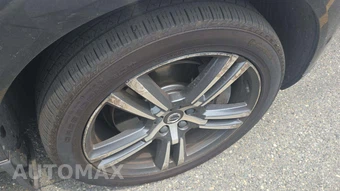 2019 Volvo XC60 T6 Momentum – miniatura 20