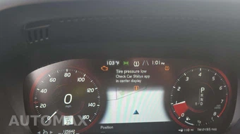 2019 Volvo XC60 T6 Momentum – miniatura 32