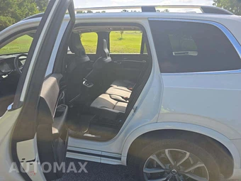 2019 Volvo XC90 T5 Momentum - miniatura 10