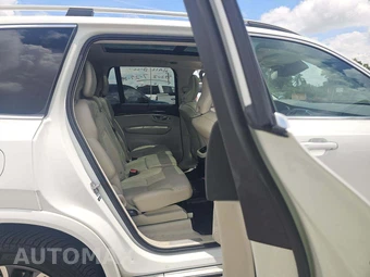 2019 Volvo XC90 T5 Momentum – miniatura 14
