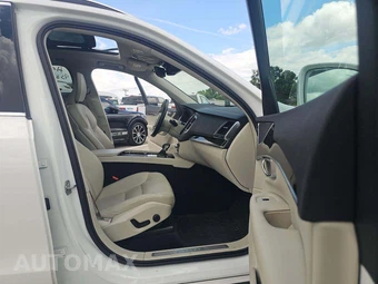 2019 Volvo XC90 T5 Momentum – miniatura 16