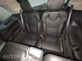 2019 Volvo XC90 T5 Momentum - miniatura 14