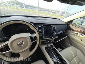 2019 Volvo XC90 T5 Momentum - miniatura 11