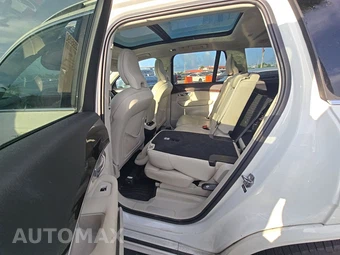 2019 Volvo XC90 T5 Momentum - miniatura 13