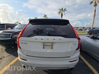 2019 Volvo XC90 T5 Momentum - miniatura 5