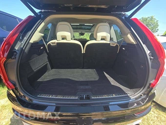 2019 Volvo XC90 T5 Momentum - miniatura 15