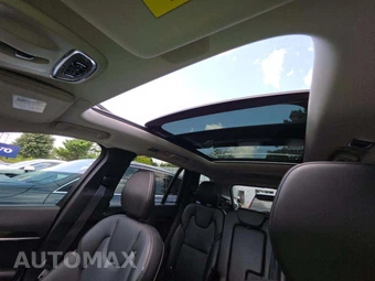 2019 Volvo XC90 T5 Momentum - miniatura 11