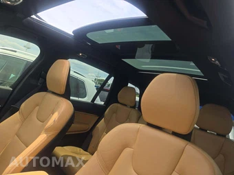 2019 Volvo XC90 T6 Momentum - miniatura 11