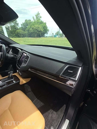 2019 Volvo XC90 T6 Momentum - miniatura 19