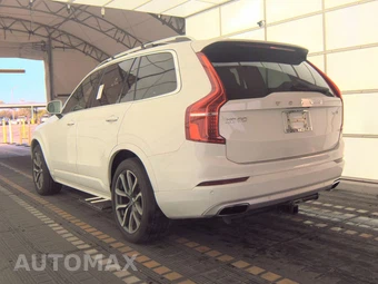 2019 Volvo XC90 T6 Momentum – miniatura 6