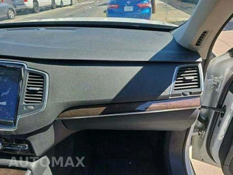 2019 Volvo XC90 T6 Momentum - miniatura 20