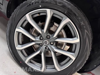 2019 Volvo XC90 T6 Momentum - miniatura 9
