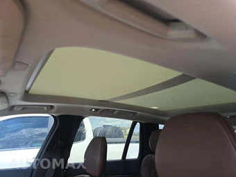 2019 Volvo XC90 T6 Momentum - miniatura 11